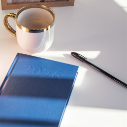 Határidőnapló agenda Standard A/5, napi, fehér lapokkal (kék) 2027. Bluering®