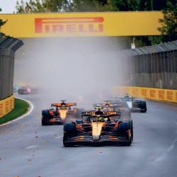 Falinaptár képes lemeznaptár 300x300mm, Formula Realsystem 2027.