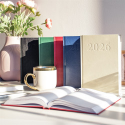 Határidőnapló agenda Standard A/5, napi, fehér lapokkal (bordó) 2026. Bluering®