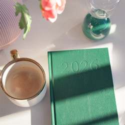 Határidőnapló agenda Standard A/5, napi, fehér lapokkal (zöld) 2026. Bluering®