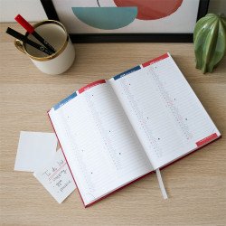 Határidőnapló agenda Standard B/5, napi fehér lapokkal fekete Bluering® 2027.