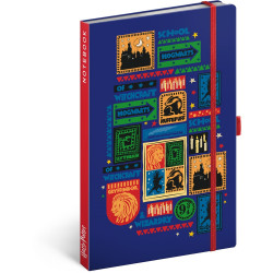 Keménytáblás notesz krémszínű lapokkal, vonalas, leszorító gumiszalaggal Harry Potter – Hogwarts 130x210mm, Presco Író- irodaszer, papíráru Presco